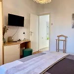 Appartement Seafront Jadri *