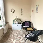 Seafront Jadri Appartement