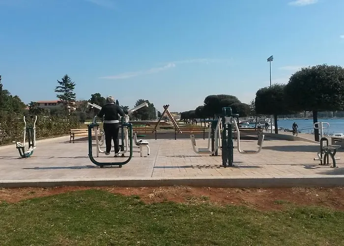 아파트 Seafront Jadri *