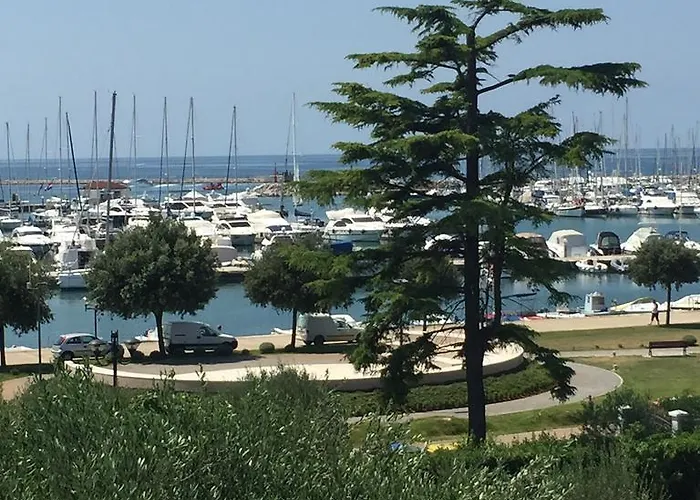 Seafront Jadri * 우마그