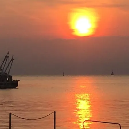 Seafront Jadri * أوماغ